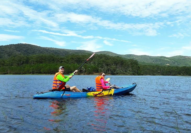 trekking camping kayaking and hiking in Da Lat